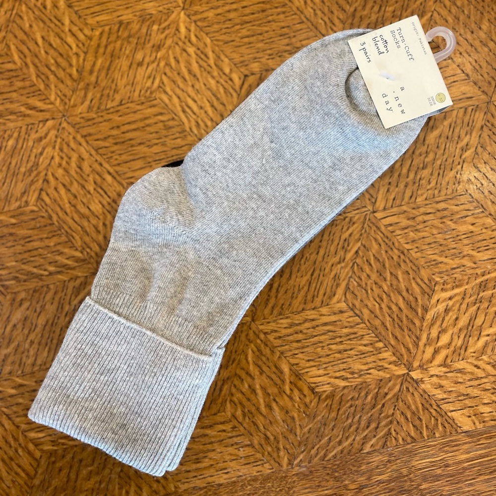NWT a new day 🎯 women’s cuffed socks, 3 pack, Shoe size 4-10